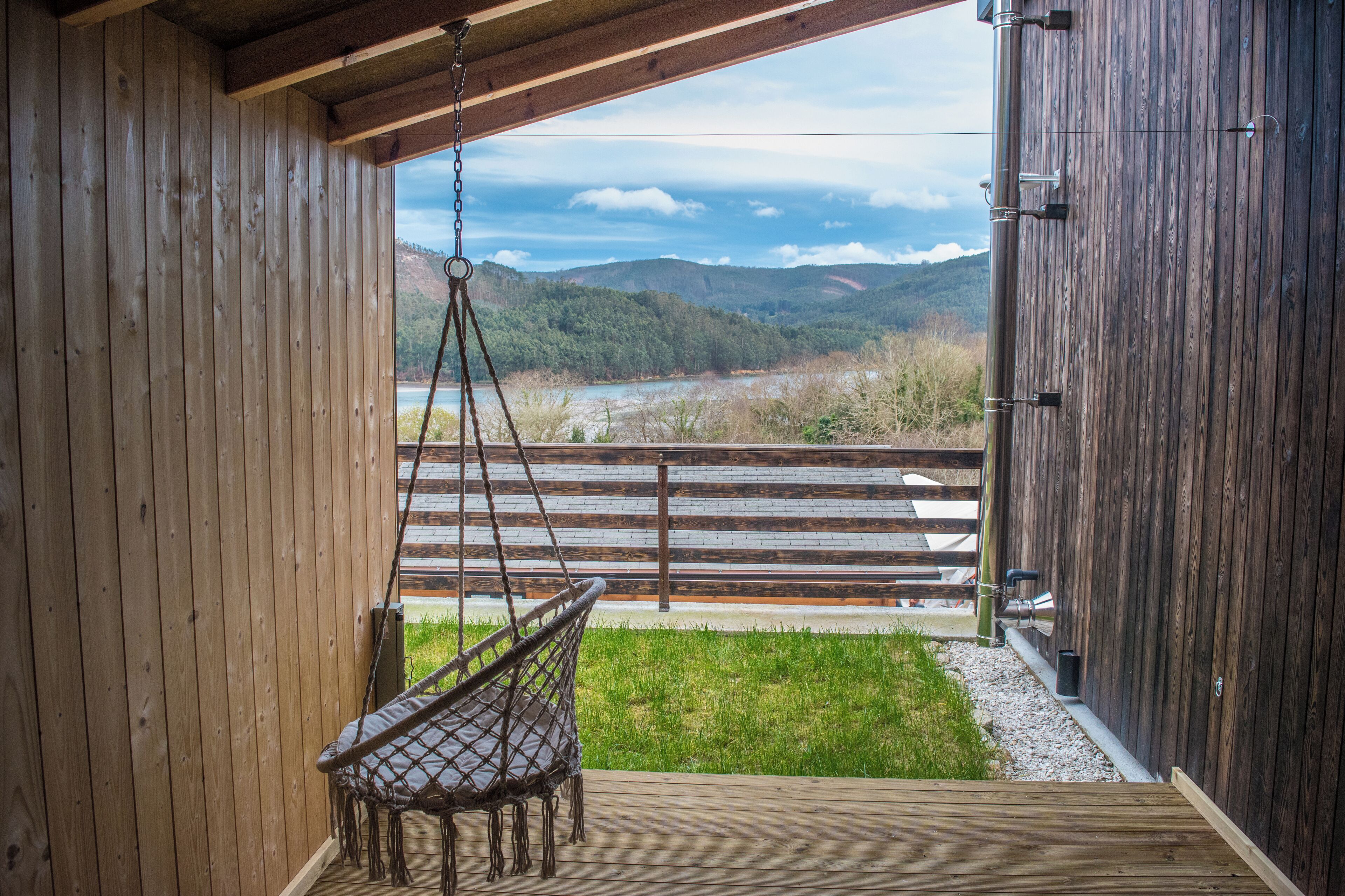 AQUILON | Premium bedding, down duvets, Select Comfort beds