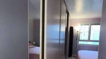 2 camere, ferro/asse da stiro, Wi-Fi gratuito, lenzuola
