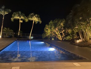 Utomhuspool