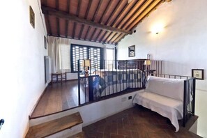 Interior - Farmhouse "The Brick" (San Gimignano)
