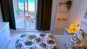 2 slaapkamers, een strijkplank/strijkijzer, wifi, beddengoed