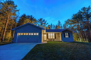 Exterior - Private Wooded Retreat w/ Hot Tub & Fireplace - Near Sister Bay (Ellison Bay)