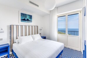 2 habitaciones, tabla de planchar con plancha, cuna de viaje y wifi 
