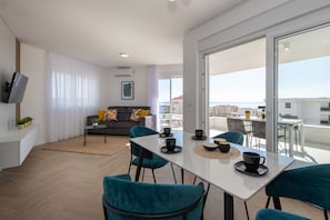 Deluxe Apartment, 1 Bedroom, Pool Access, Pool View | Living area | 80-cm Smart TV with cable channels - Lux apartments (Novalja)
