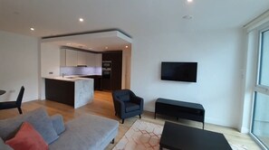 Living area - Impeccable 2-bed Apartment in London (London)