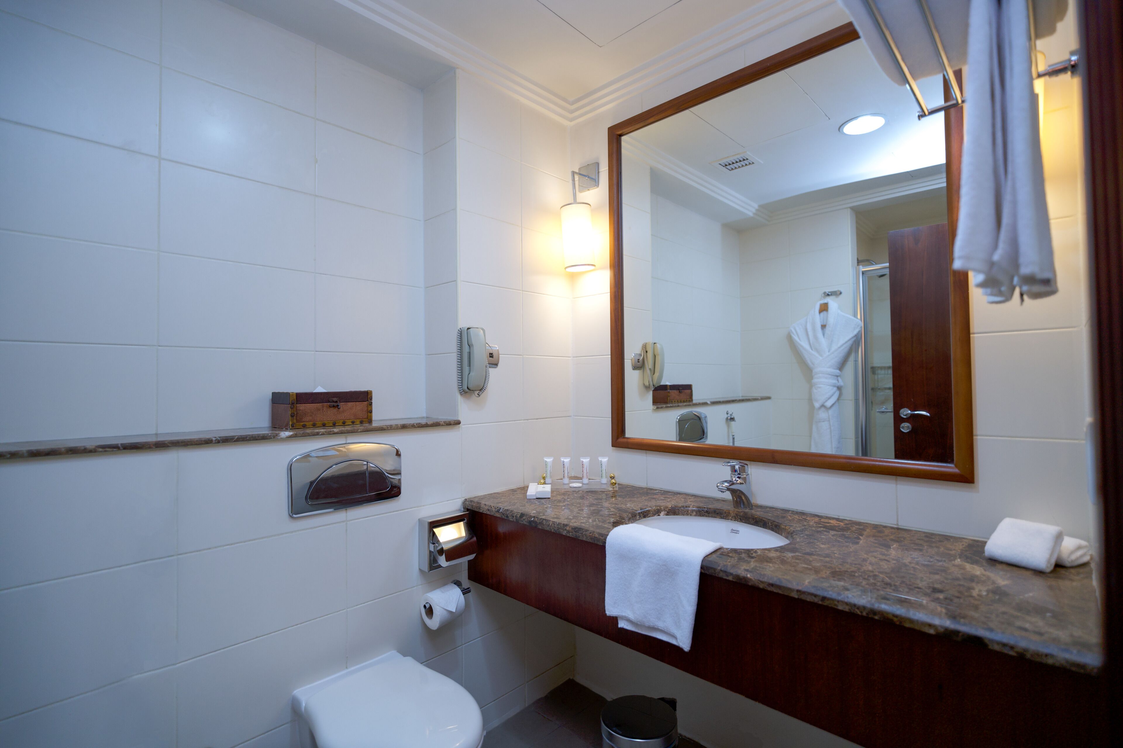 Photo - SAJA By Warwick Makkah Hotel