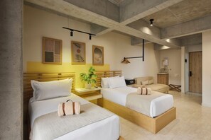 Panoramic Twin Room | Egyptian cotton sheets, premium bedding, down duvets, pillow-top beds