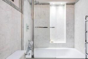 1 bedroom, Internet - Fantastic Traditional 1bed Apartment Pimlico (London)