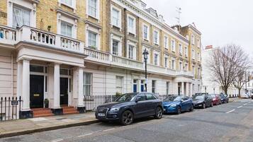 Apartment | 1 bedroom, Internet