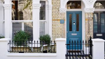 4 bedrooms, Internet