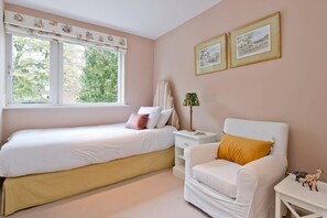 House - Tasteful 4bed Holland Park (London)
