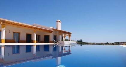 Herdade dos Montes Bastos