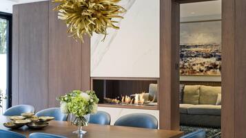 5 bedrooms, Internet