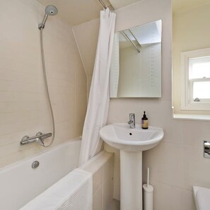 Ferienhaus | Badezimmer