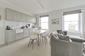 Apartment | 1 bedroom, desk, Internet - Wonderful 1 Bed Pimlico (London)