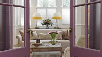 5 bedrooms, Internet