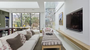 5 bedrooms, Internet