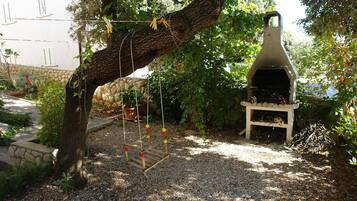 Apartment (Ip - 200 m from sea - A1(4+1)) | Fireplace