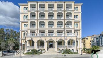 Fachada da propriedade