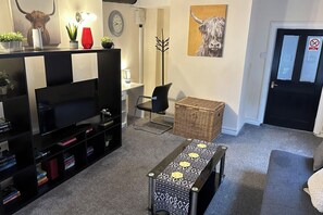TV