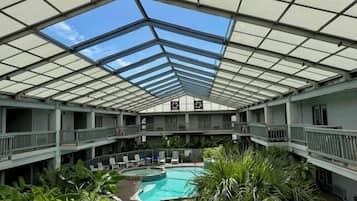 Condo (0 Bedroom) | Property amenity