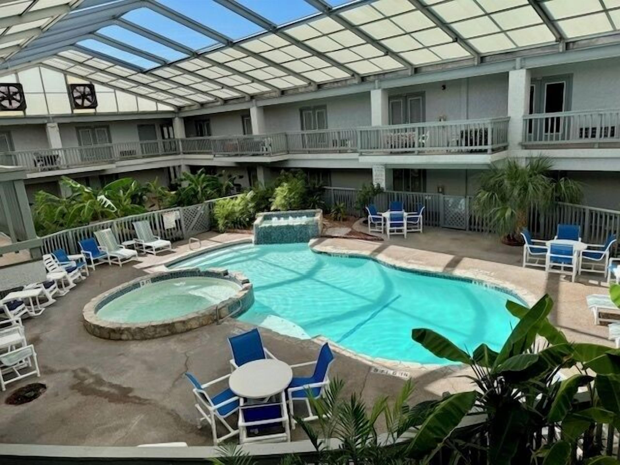 Condo (0 Bedroom) | Property amenity