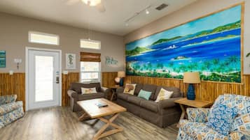 Estudio (2 Bedrooms) | Servicio de la propiedad