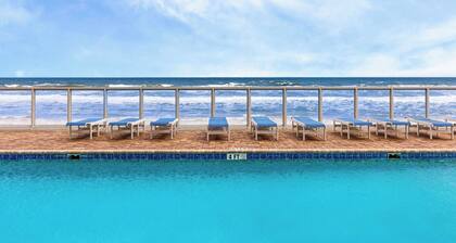 Opus 501 by Distinctive Beach Rentals