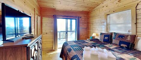 House (3 Bedrooms) | Property amenity