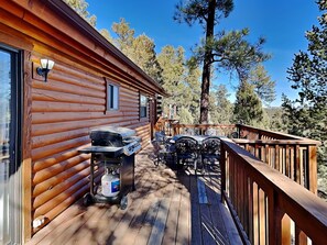 House (3 Bedrooms) | Property amenity - Peek-a-Boo Cabin by Ruidoso Vacation Rentals (Ruidoso)