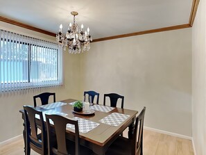 House (4 Bedrooms) | Property amenity