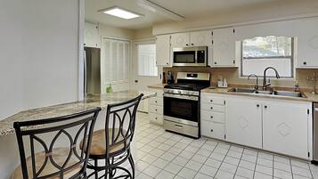 Huis (4 Bedrooms) | Accommodatievoorzieningen