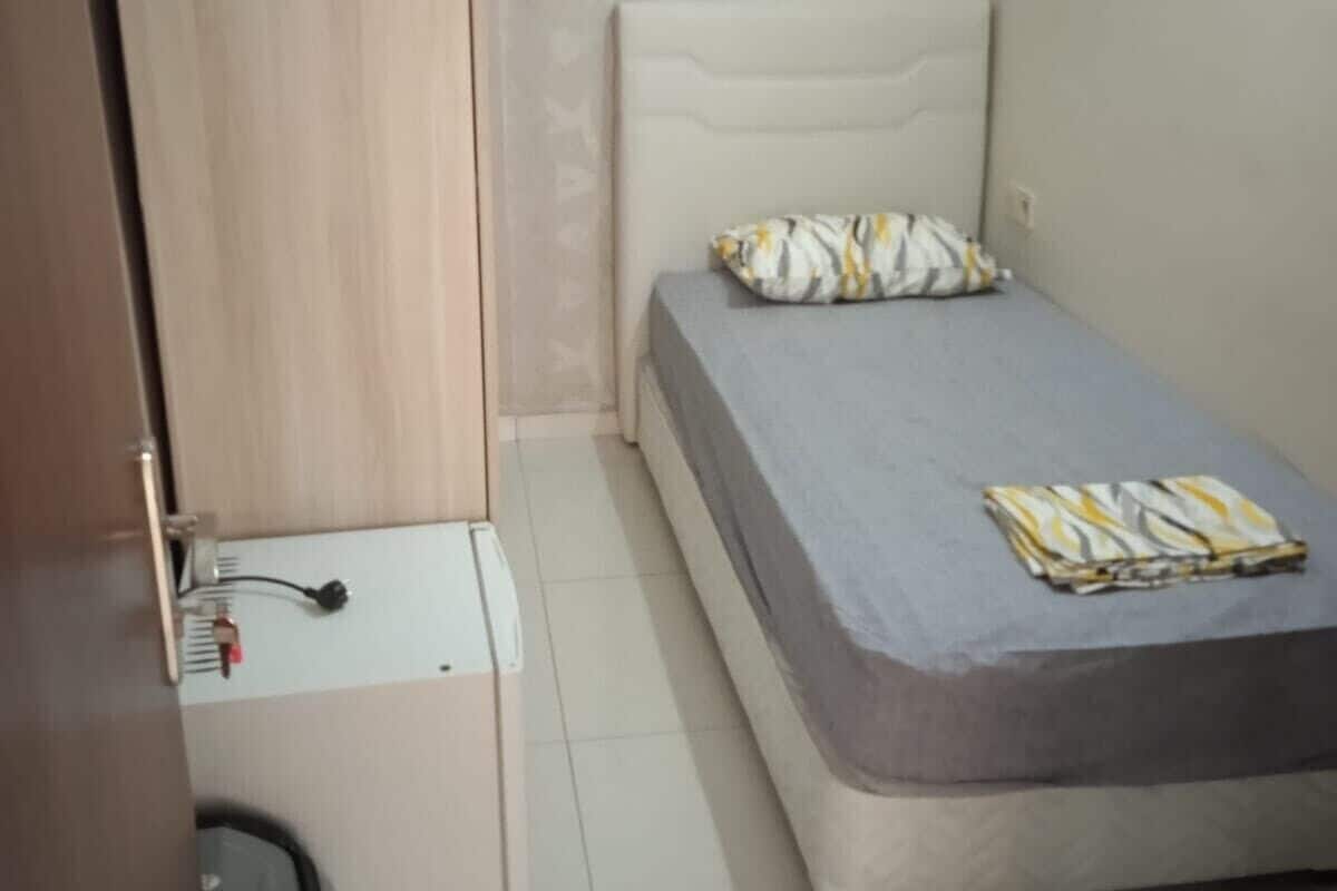 Basic Single Room