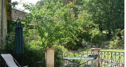 Gîte Le Mûrier 3 Étoiles - 6 Personnes