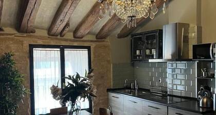 Precioso Ático EN Edif. Histórico PZA DEL Pilar