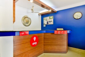 Reception - OYO Hotel Mayura Novacity (Mapusa)