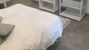 2 chambres, fer et planche Ă repasser, Wi-Fi, draps fournis