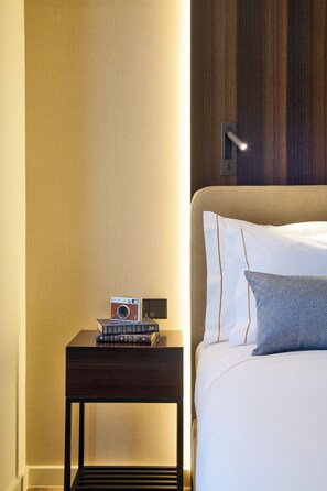 Premium bedding, minibar, in-room safe, soundproofing - Hotel Moon & Sun Lisboa (Lisbon)