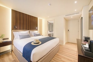 Ropa de cama de alta calidad y minibar