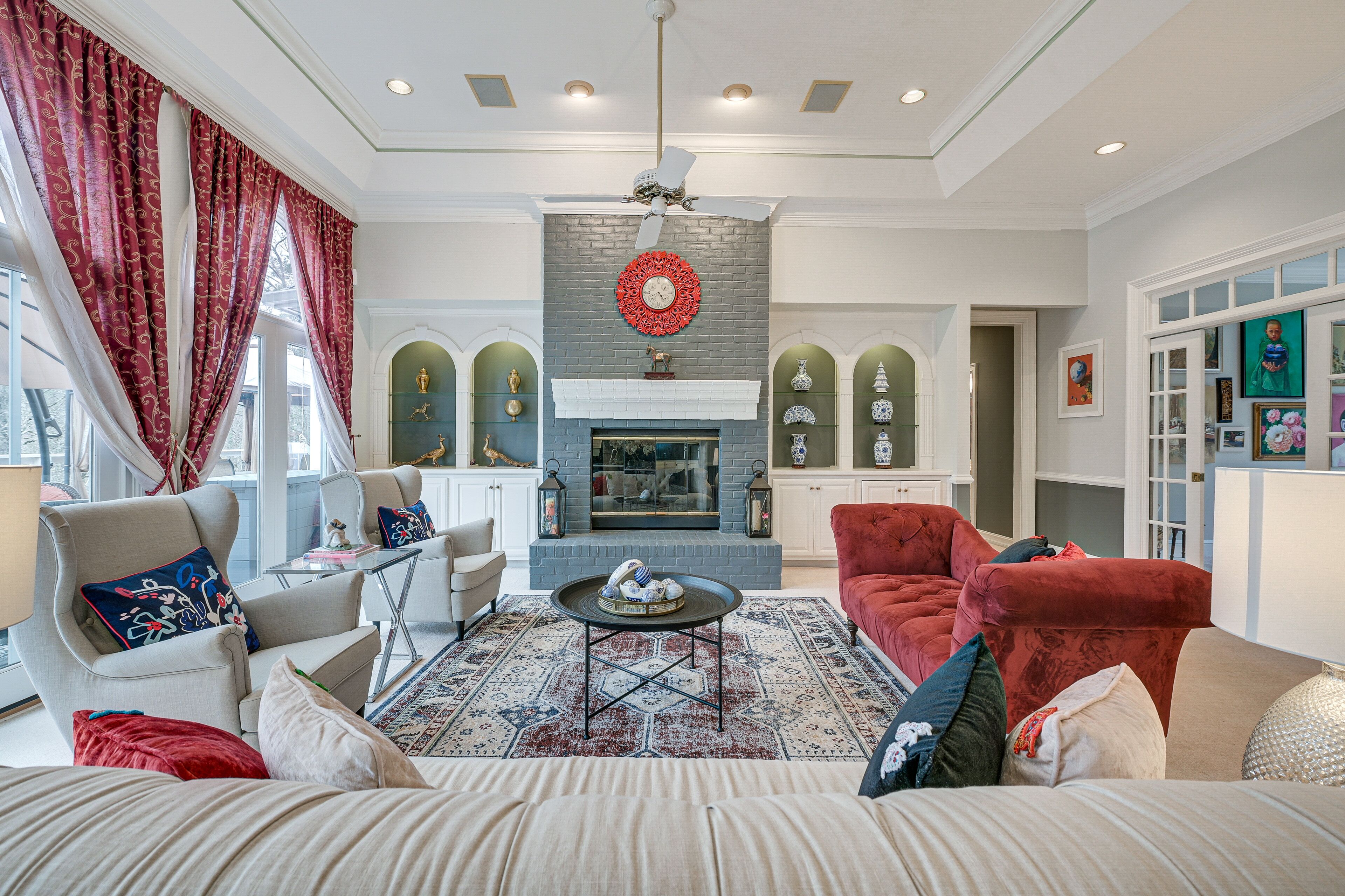 Luxury Lakefront Vacation Villa ~ 29 Mi to Atlanta