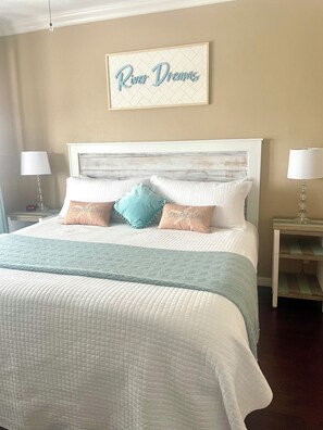 3 habitaciones, cuna de viaje, wifi gratis y ropa de cama