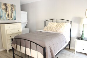 3 Schlafzimmer, Reisekinderbett, kostenloses WLAN, Bettwäsche