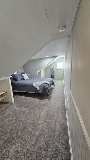 2 bedrooms, free WiFi, bed sheets - Charming and cozy 2-bed home in Evesham with everything needed for your stay.  (Evesham)