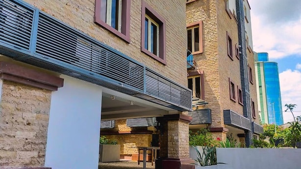 Front of property - Catherine Villa (Lagos)