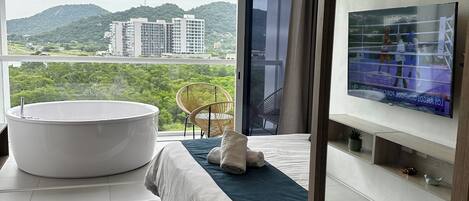 1 bedroom, in-room safe, iron/ironing board, bed sheets