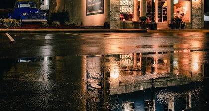 A Picture-Perfect Stay in Downtown Laurel