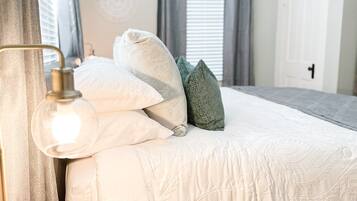 1 habitación, tabla de planchar con plancha, wifi y ropa de cama