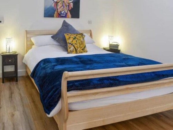 1 bedroom, iron/ironing board, WiFi, bed sheets - Blundens Ffos Las
 (Halnaker)