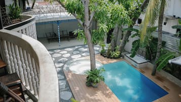 屋内プール