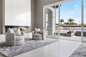 Terrace/patio - Massive Luxury resort Home minutes from old town! (Phoenix)